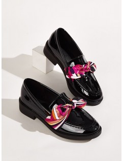 Bow Decor Patent Loafers